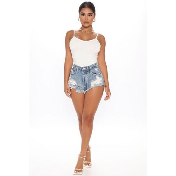 Fashion Nova Cooper Light Wash Distressed Cut-Off Button Fly Denim Shorts Large - Picture 16 of 16